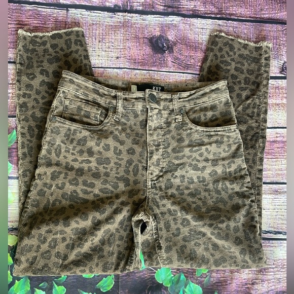 Mom Jean - Picture 5 of 8